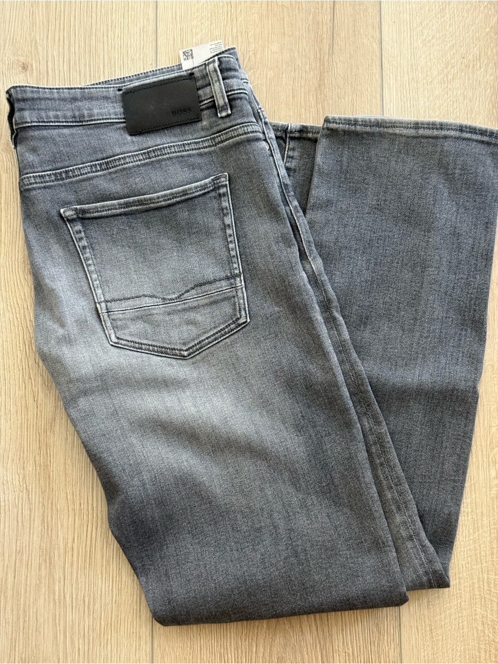 Hugo Boss Slim Men's Jeans in Grey Wash